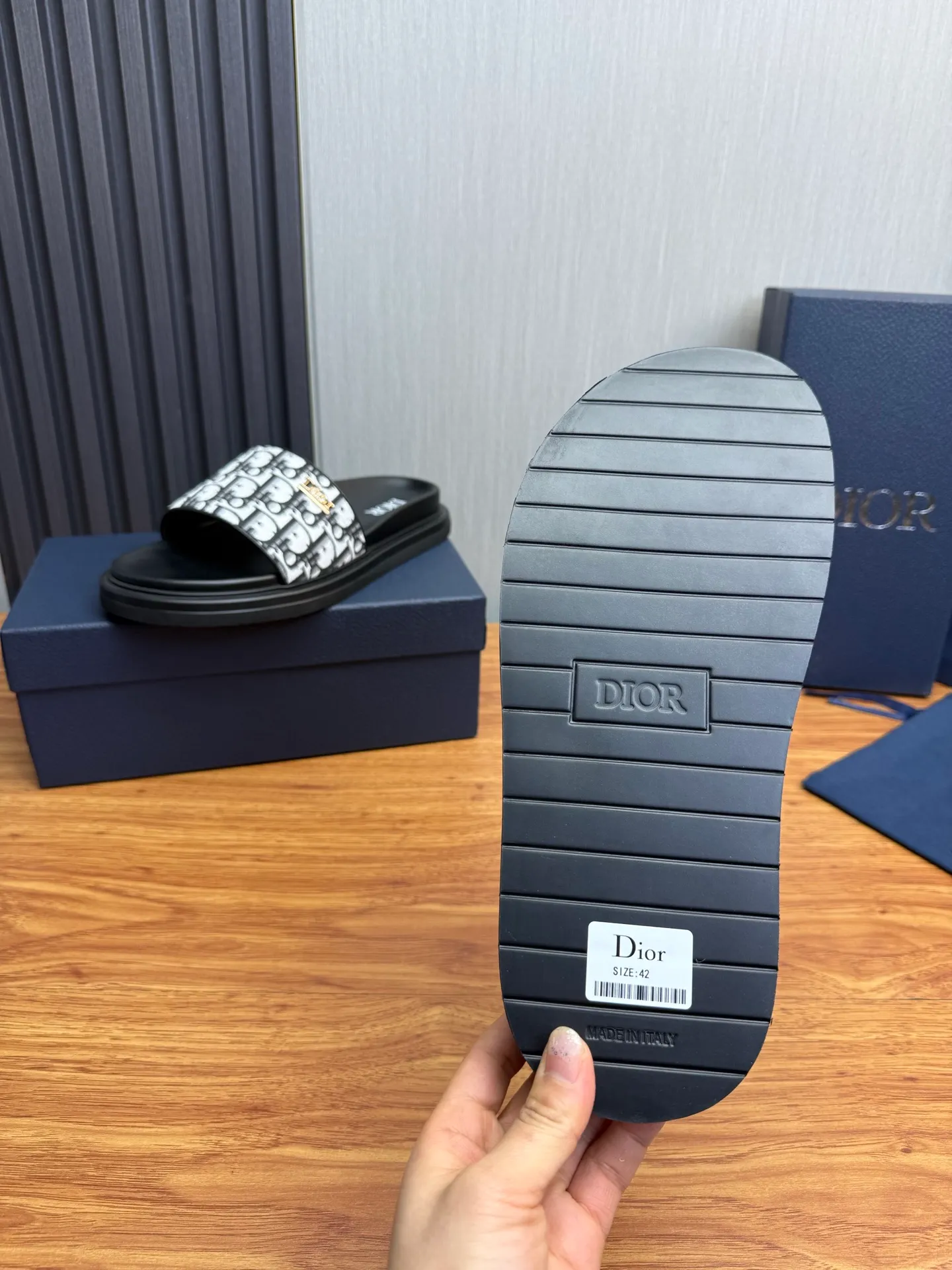Men's shoes 260💰 Dior. Men's slippers🩴Official website 1:1 production 38-45 size 45 46 🉑️Customized original material shipped✅